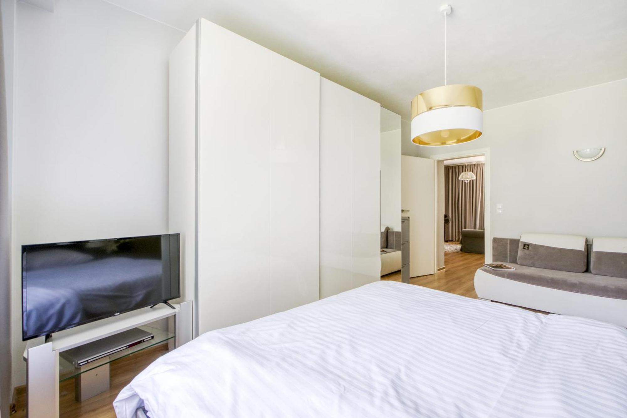 Nr 1 Europa22 Centrum Apartment Old Town Warsaw Stare Miasto Historyczna Kamienica Umiejscowiona W Zabytkowej Czesci Warszawy Obok Parku Multimedialnego I Barbakanu Parking 24H Sniadanie Opcjonaln Breakfast Optional Check In From 14 Pm Parter Ground Exteriör bild