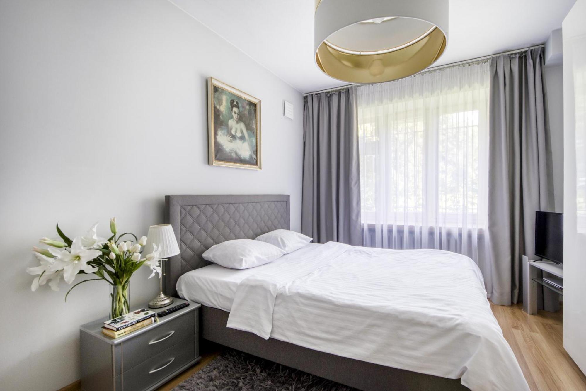 Nr 1 Europa22 Centrum Apartment Old Town Warsaw Stare Miasto Historyczna Kamienica Umiejscowiona W Zabytkowej Czesci Warszawy Obok Parku Multimedialnego I Barbakanu Parking 24H Sniadanie Opcjonaln Breakfast Optional Check In From 14 Pm Parter Ground Exteriör bild